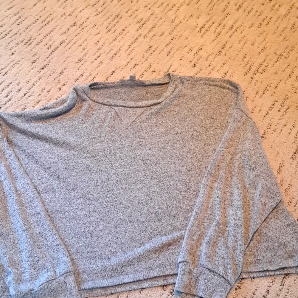 Cropped sweater
